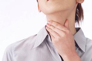 装置が見えない矯正治療を行っている宇都宮の歯医者