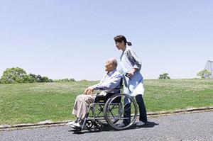 歯並びを改善するための最適な矯正治療方法と費用について解説します