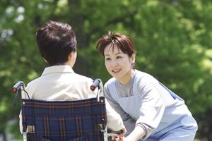 治療にむち打ちなどの痛みがあるなら赤坂ヒルズ整骨院