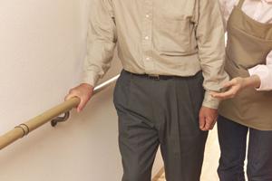 千代田区でインプラントをしたいなら、上條歯科医院