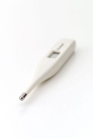 肌悩みを解消する最新美容技術！Vビーム大阪で赤ら顔やニキビ跡を改善する方法をご紹介！