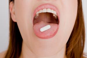 安全かつ負荷の少ないインプラント治療